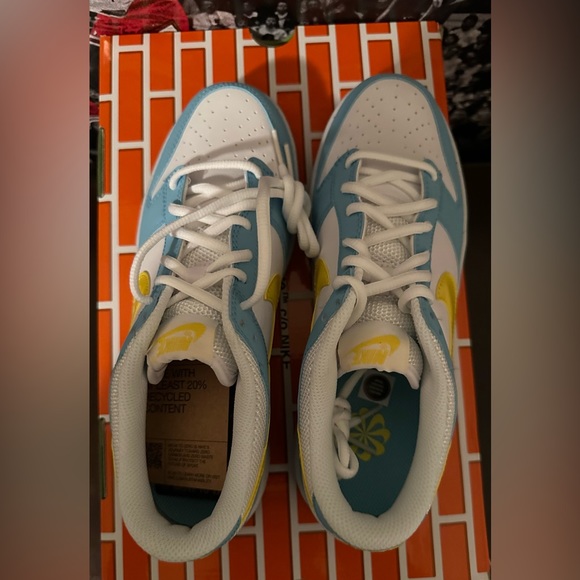 Nike Dunk Low “Homer Simpson” GS 7Y  DX3382-400 - Picture 9 of 9